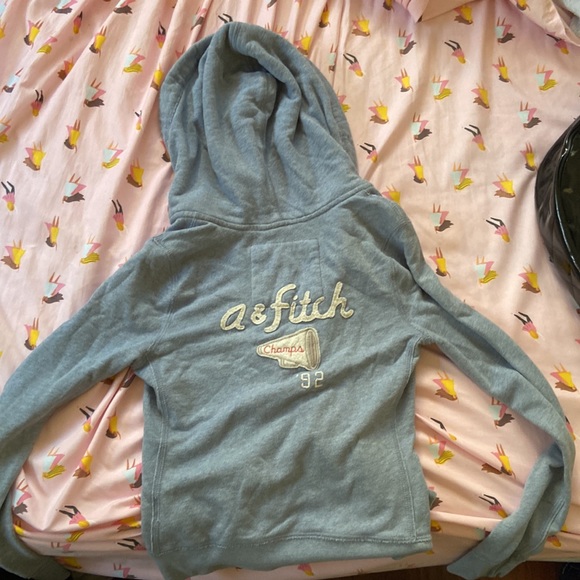 Abercrombie and finch jacket kids size - Picture 2 of 2